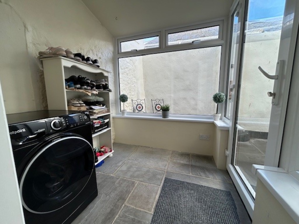 3 bed end of terrace house to rent in Daimonds Lane, Teignmouth 19