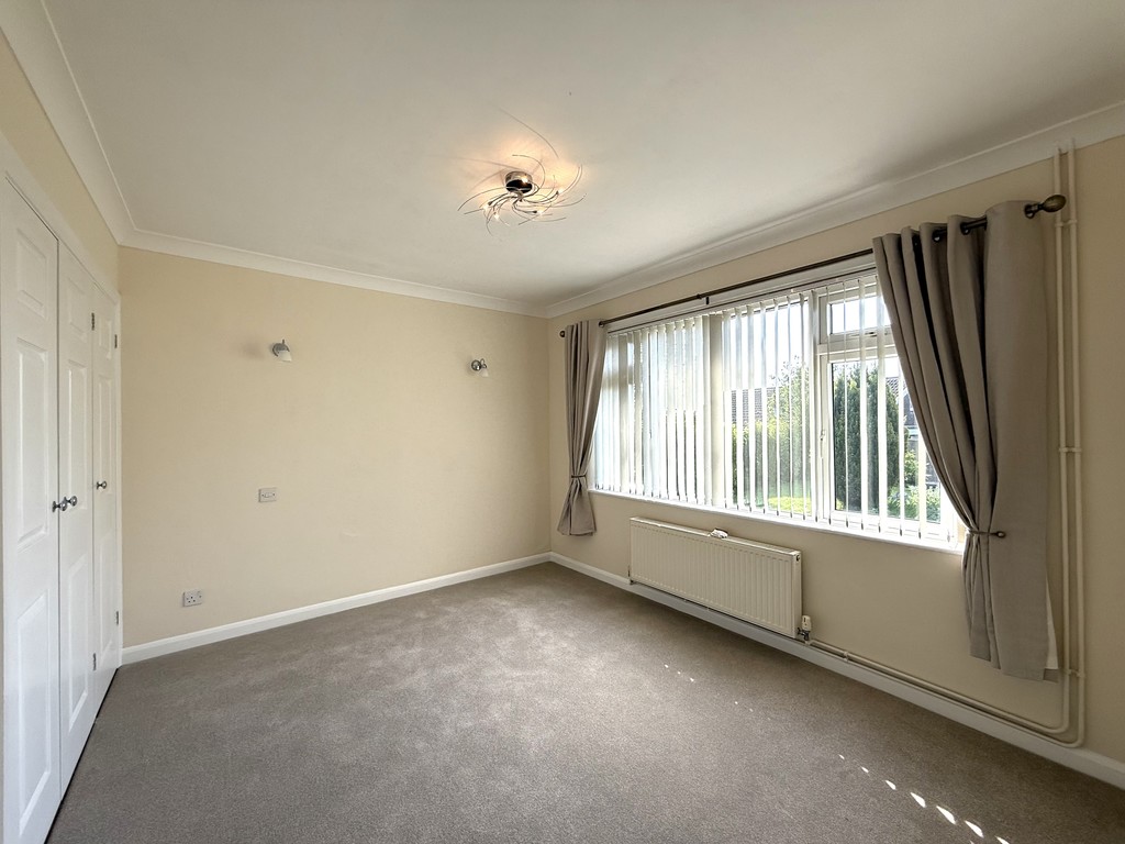 3 bed detached bungalow to rent, Crediton  - Property Image 13