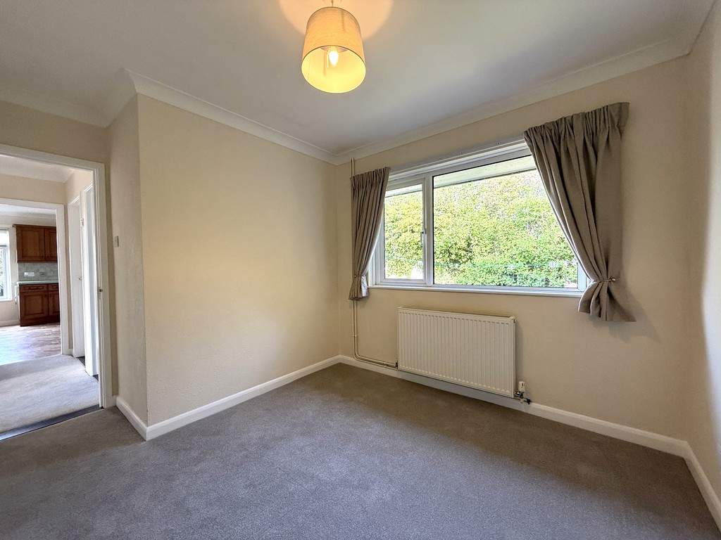 3 bed detached bungalow to rent, Crediton  - Property Image 16