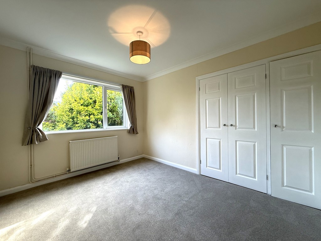 3 bed detached bungalow to rent in Morchard Bishop 14