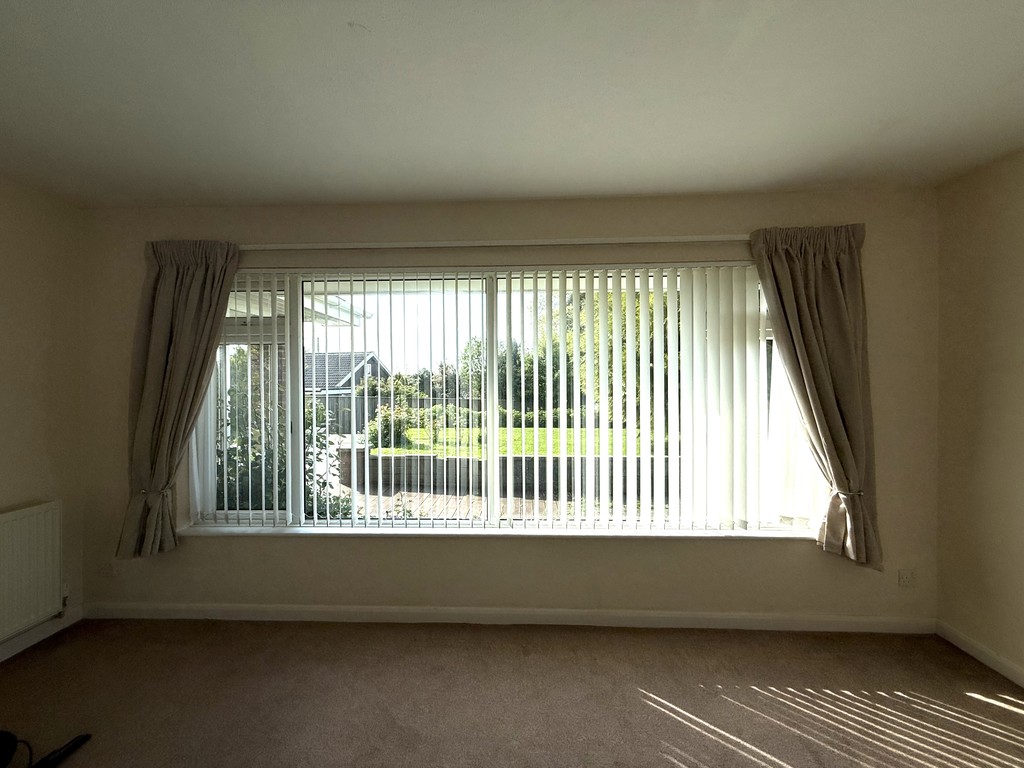 3 bed detached bungalow to rent, Crediton  - Property Image 8