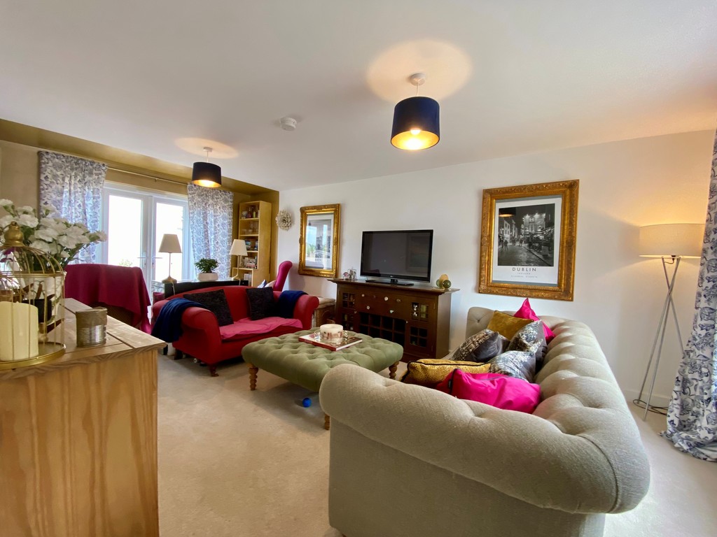 4 bed detached house for sale in Calves Close, Exeter  - Property Image 9