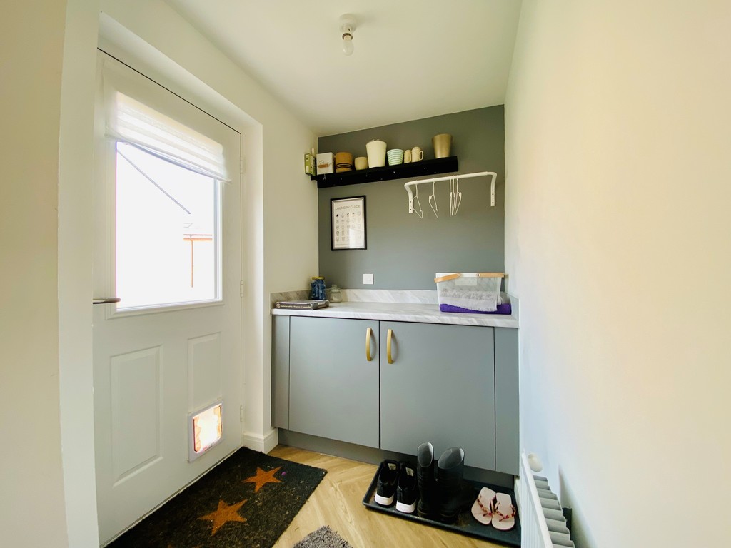 4 bed detached house for sale in Calves Close, Cranbrook, Exeter 5