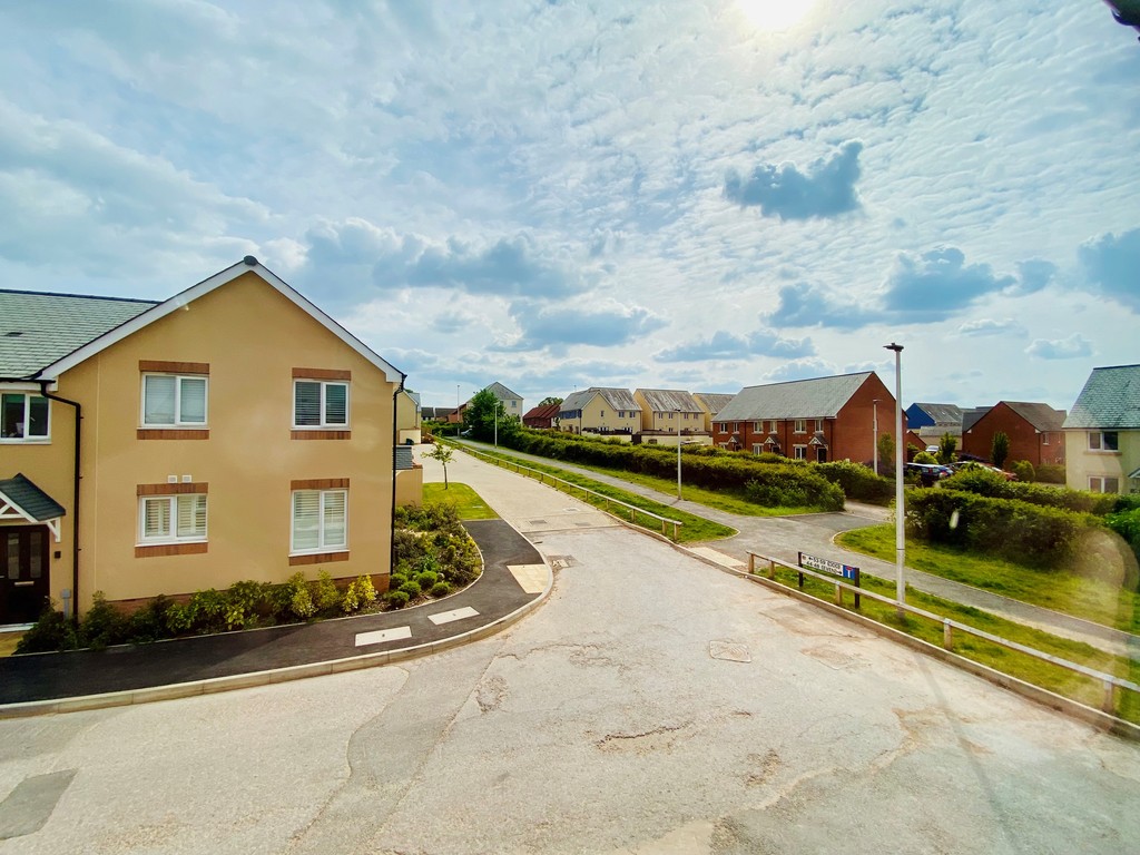 4 bed detached house for sale in Calves Close, Exeter  - Property Image 19