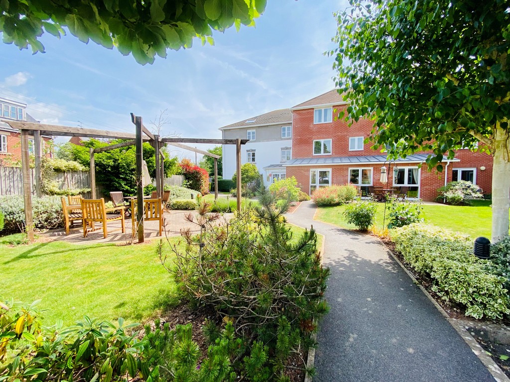 1 bed apartment for sale in Butts Road, Exeter  - Property Image 1