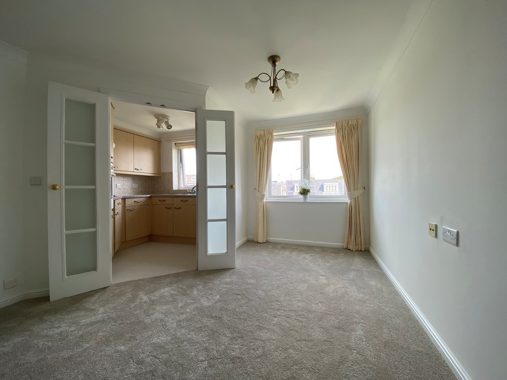 1 bed apartment for sale in Butts Road, Exeter  - Property Image 5