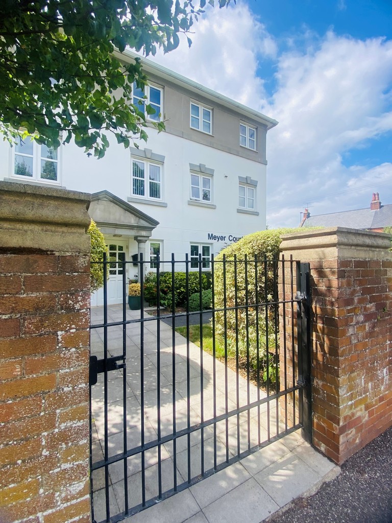 1 bed apartment for sale in Butts Road, Exeter  - Property Image 3