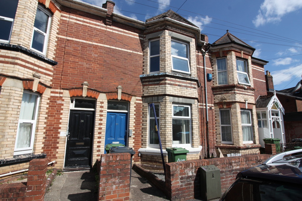 2 bed apartment for sale in St. Johns Road, Exeter  - Property Image 1