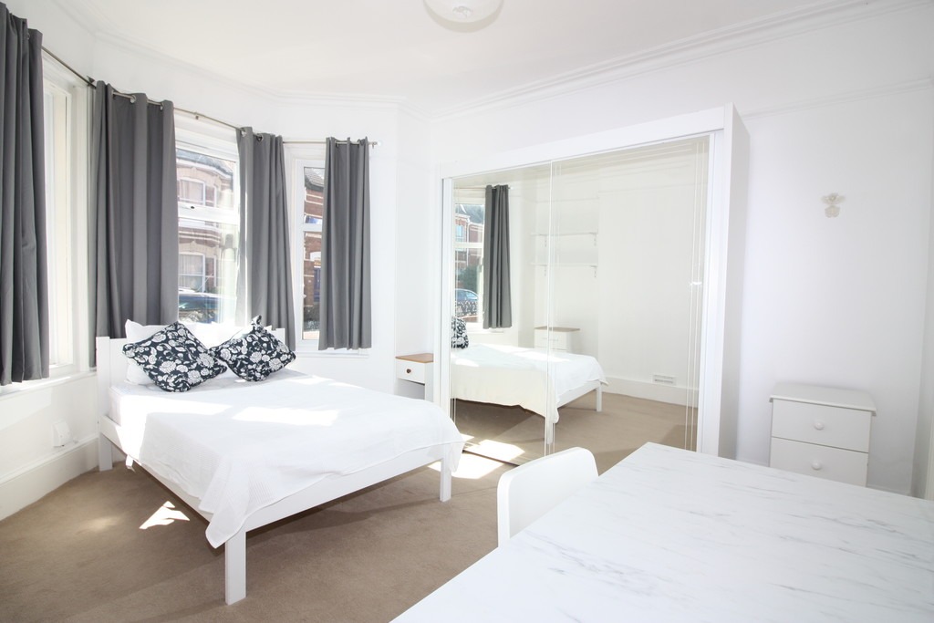 2 bed apartment for sale in St. Johns Road, Exeter  - Property Image 10