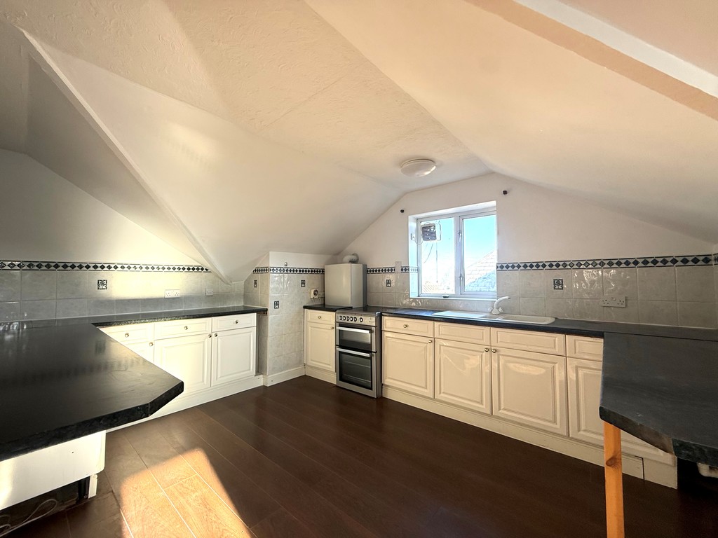 3 bed maisonette to rent in Cheriton Bishop, EX6 9