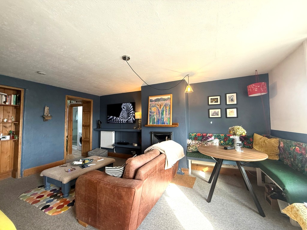 2 bed terraced house to rent in Cofton Hill, Cockwood, EX6  - Property Image 3