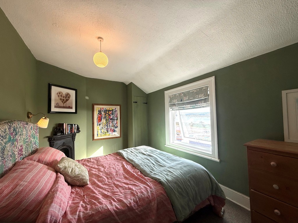 2 bed terraced house to rent in Cofton Hill, Cockwood, EX6 12