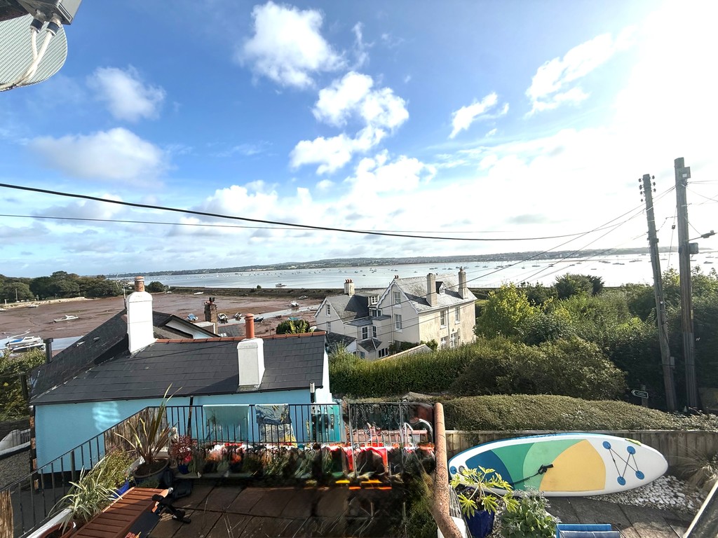 2 bed terraced house to rent in Cofton Hill, Cockwood, EX6 21