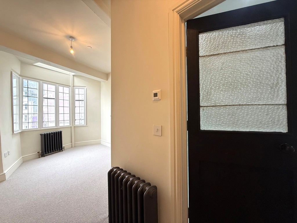 2 bed terraced house to rent in Catherine Street, Exeter, EX1  - Property Image 9