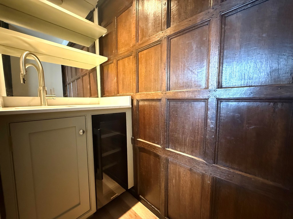 2 bed terraced house to rent in Catherine Street, Exeter, EX1 12