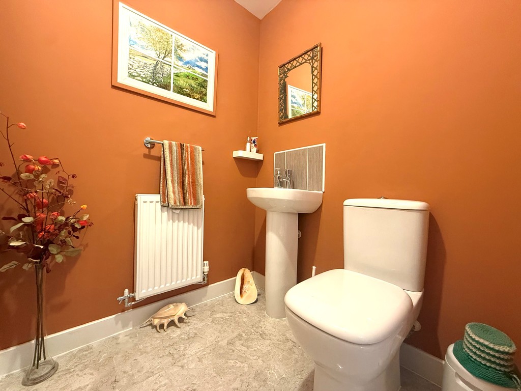 4 bed detached house for sale in Veysey Close, Exeter, EX2  - Property Image 14