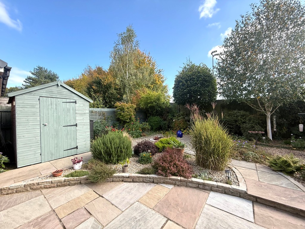 4 bed detached house for sale in Veysey Close, Exeter, EX2  - Property Image 37