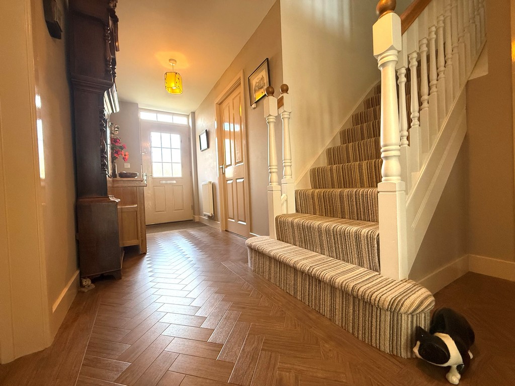 4 bed detached house for sale in Veysey Close, Exeter, EX2 8