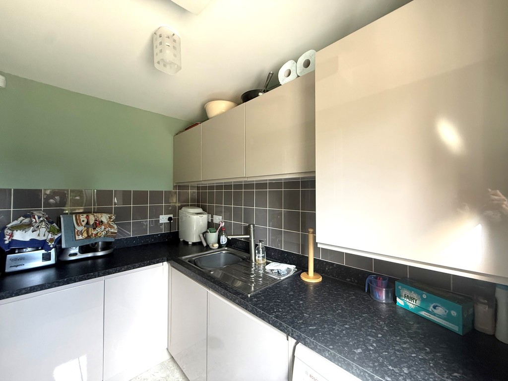 4 bed detached house for sale in Veysey Close, Exeter, EX2  - Property Image 21