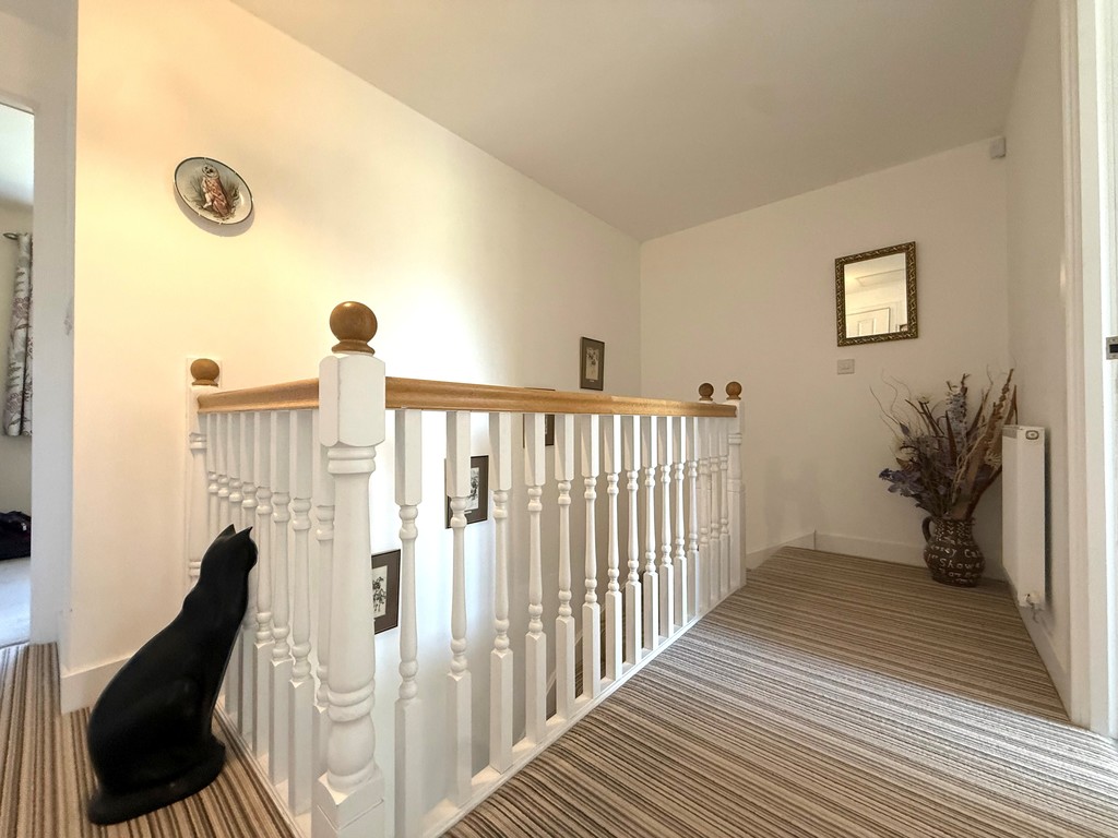 4 bed detached house for sale in Veysey Close, Exeter, EX2  - Property Image 23