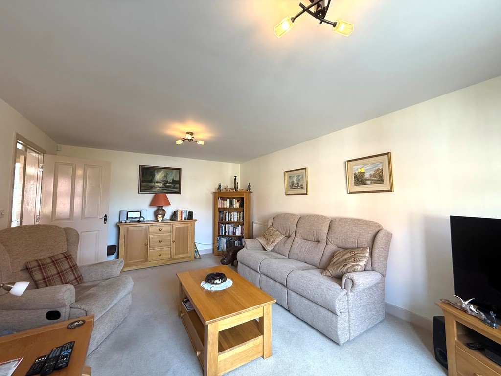 4 bed detached house for sale in Veysey Close, Exeter, EX2  - Property Image 12