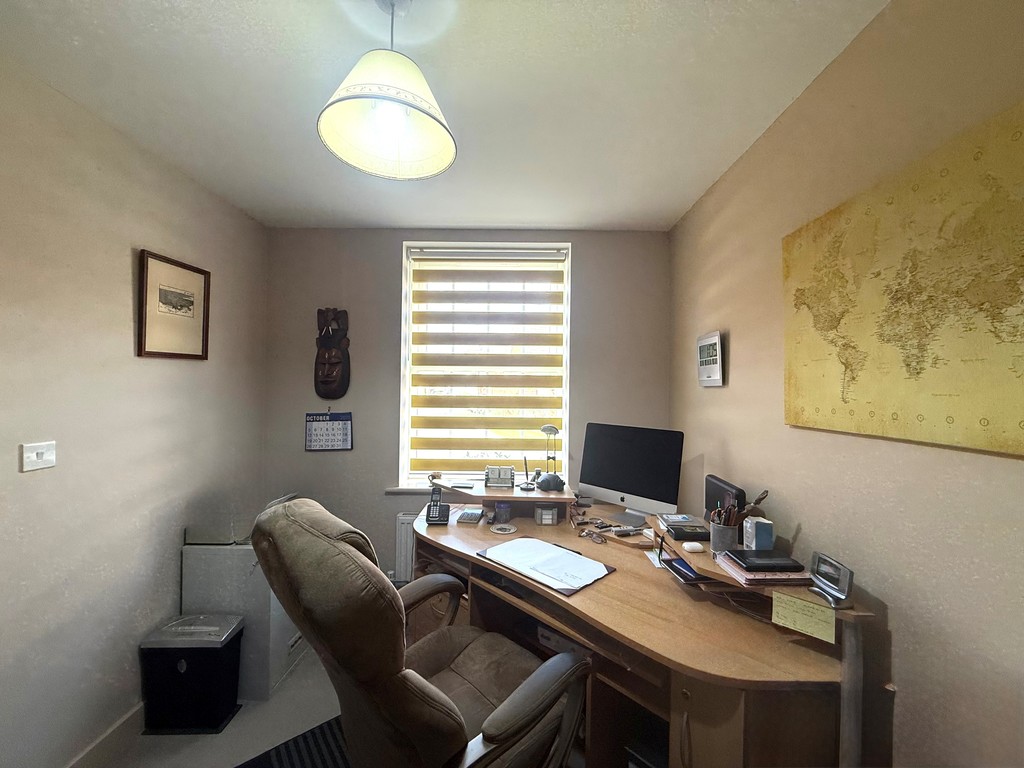 4 bed detached house for sale in Veysey Close, Exeter, EX2 12