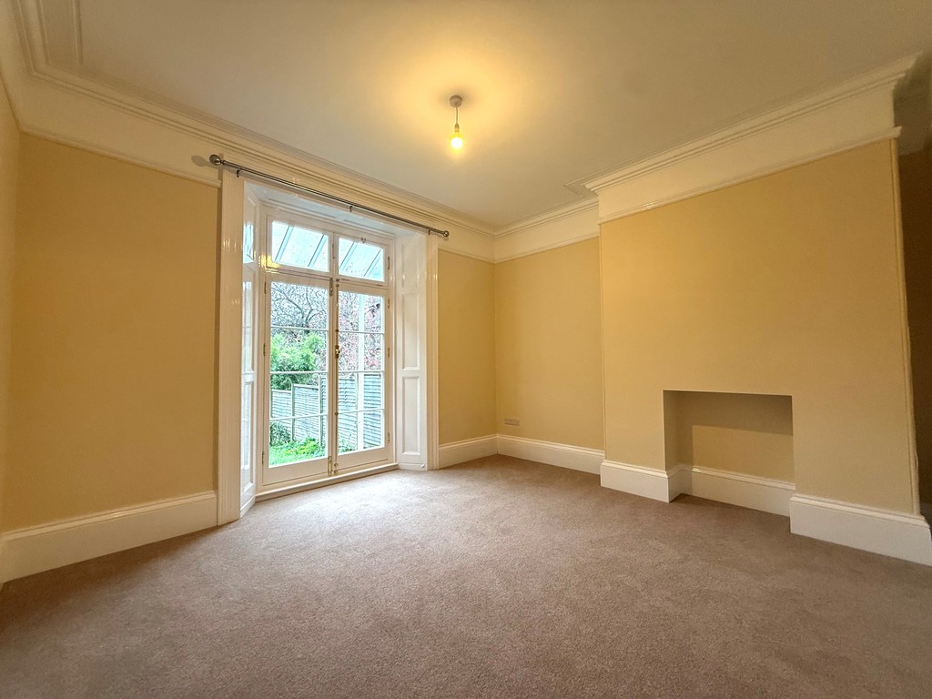 2 bed ground floor flat to rent in New North Road, Exeter  - Property Image 7