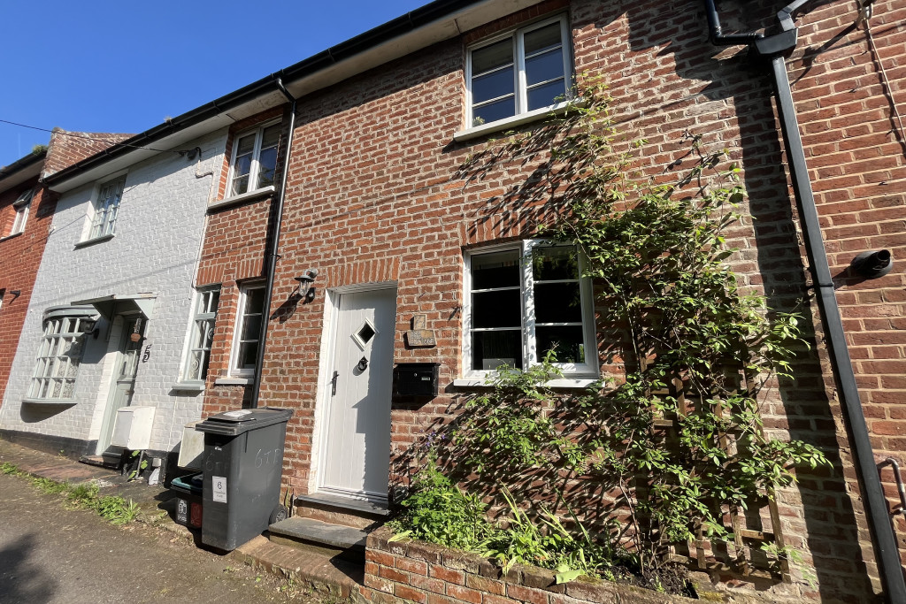 2 bed terraced house to rent in Torrington Place, Kenton, EX6  - Property Image 15