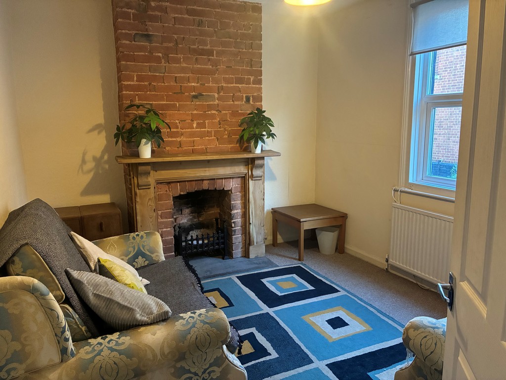 3 bed terraced house for sale in East John Walk, Newtown, EX1  - Property Image 3