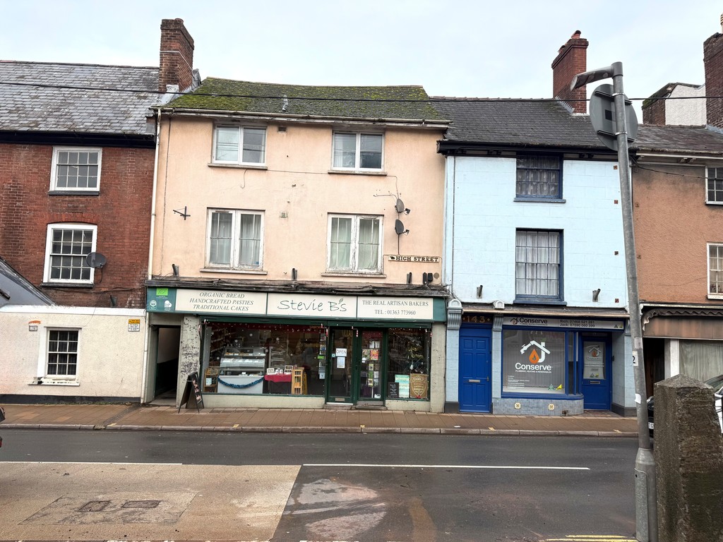 3 bed apartment for sale in Coopers Court, 142 High Street, EX17 17