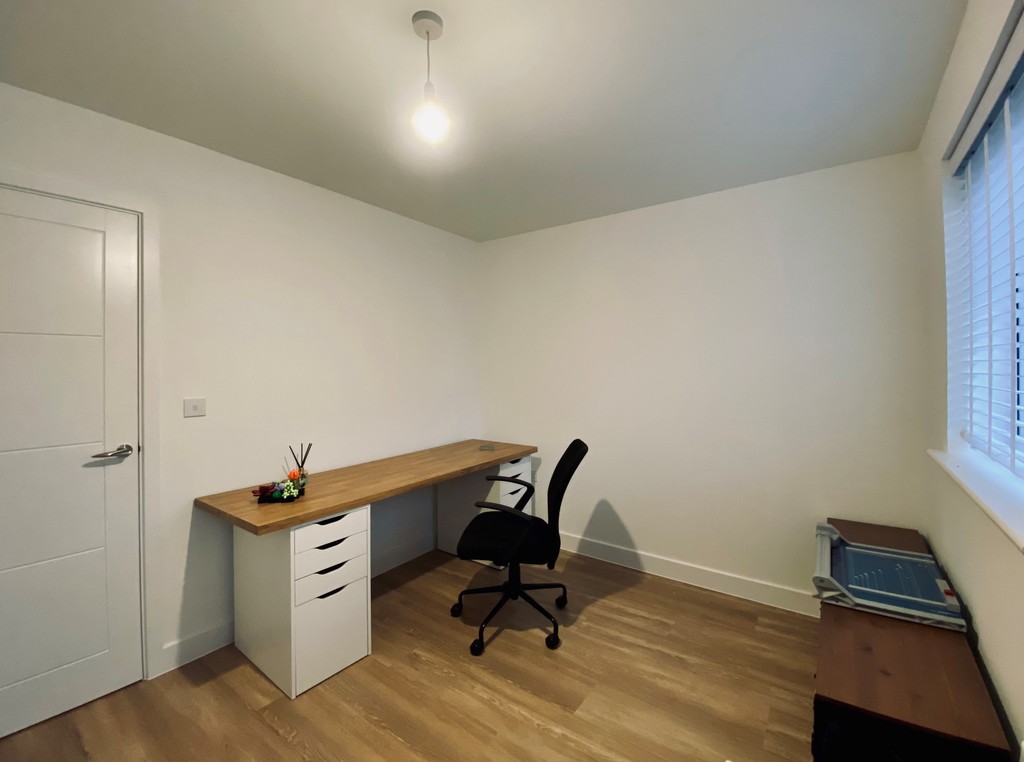 2 bed end of terrace house for sale in 61 Quarry Heights 9