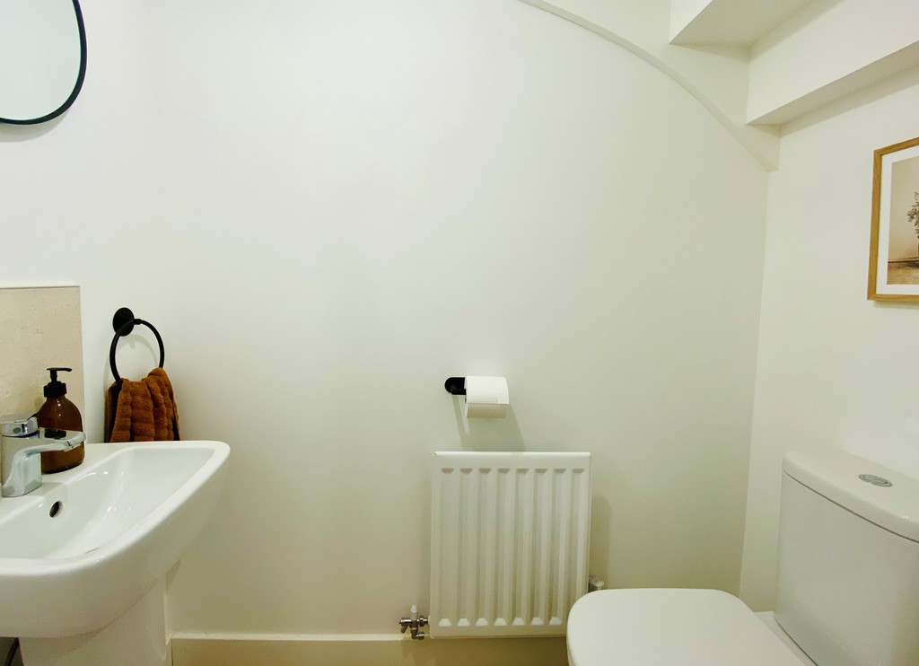 2 bed end of terrace house for sale in 61 Quarry Heights 8