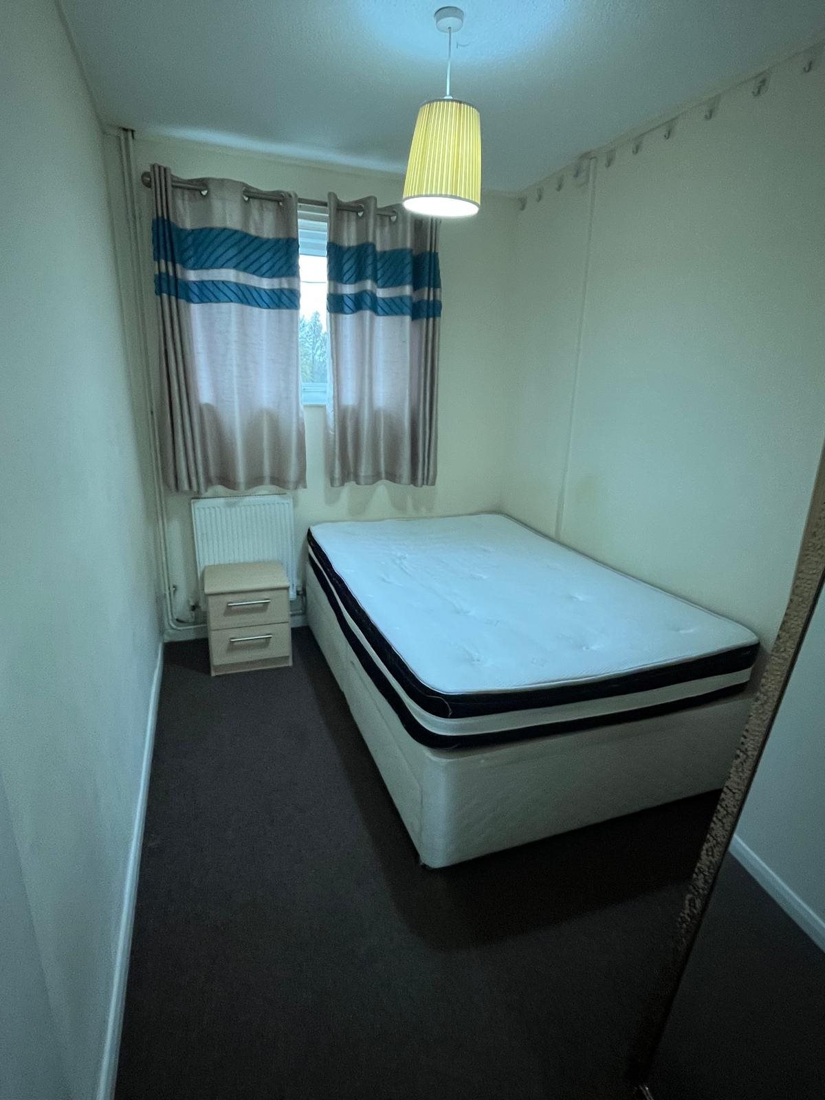 1 bed house / flat share to rent in Sullivan Close, , CO4  - Property Image 1