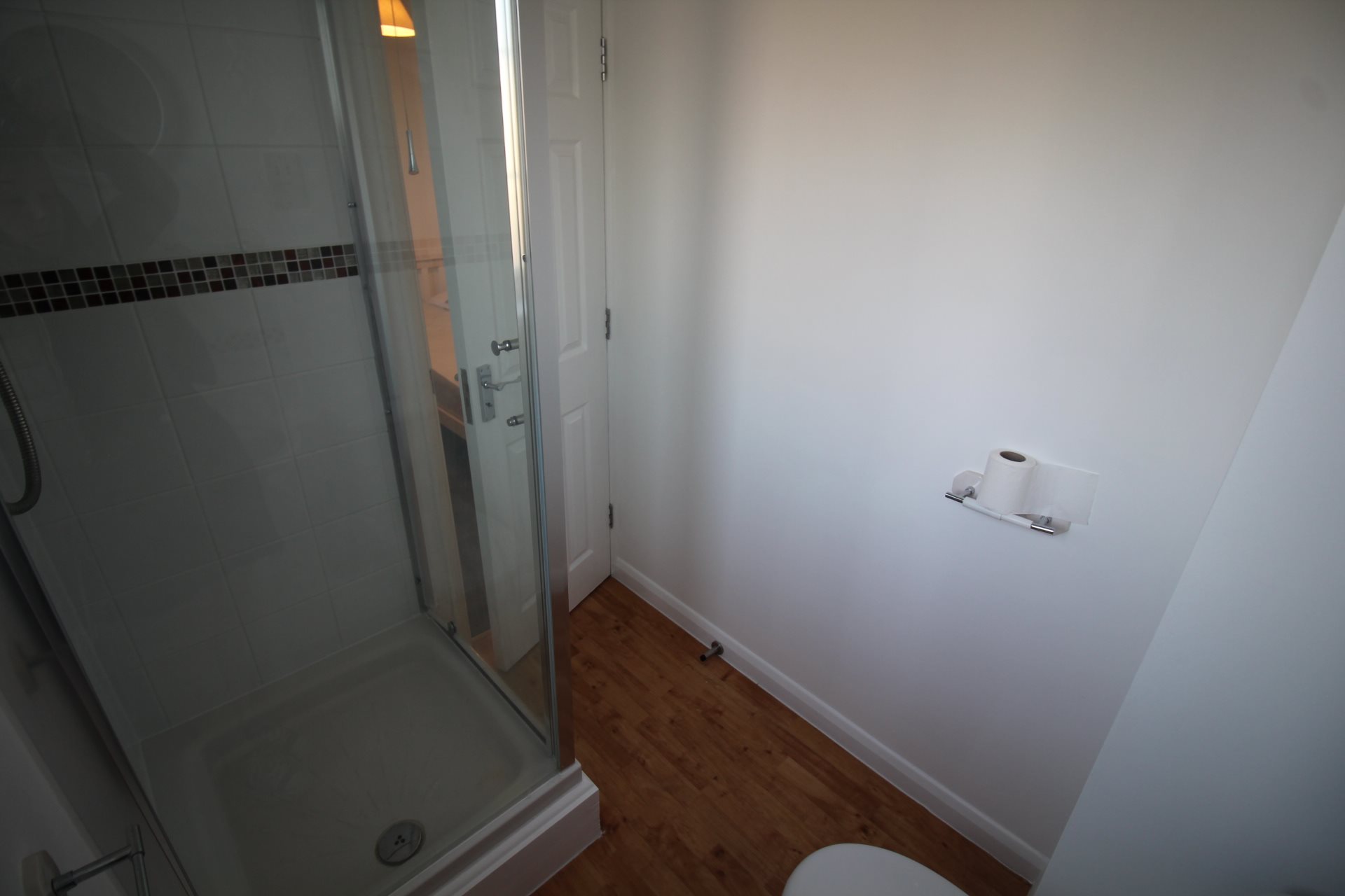 2 bed flat to rent in Hardies Point 8