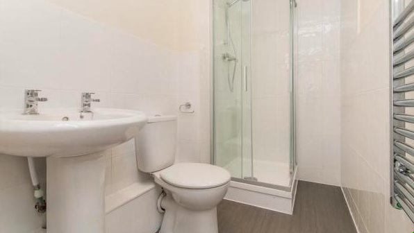 3 bed flat to rent in Albany Gardens, Hythe  - Property Image 10