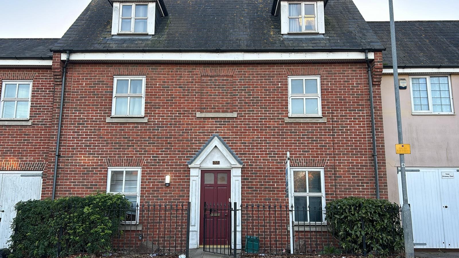 5 bed house to rent in Elmstead Road 0