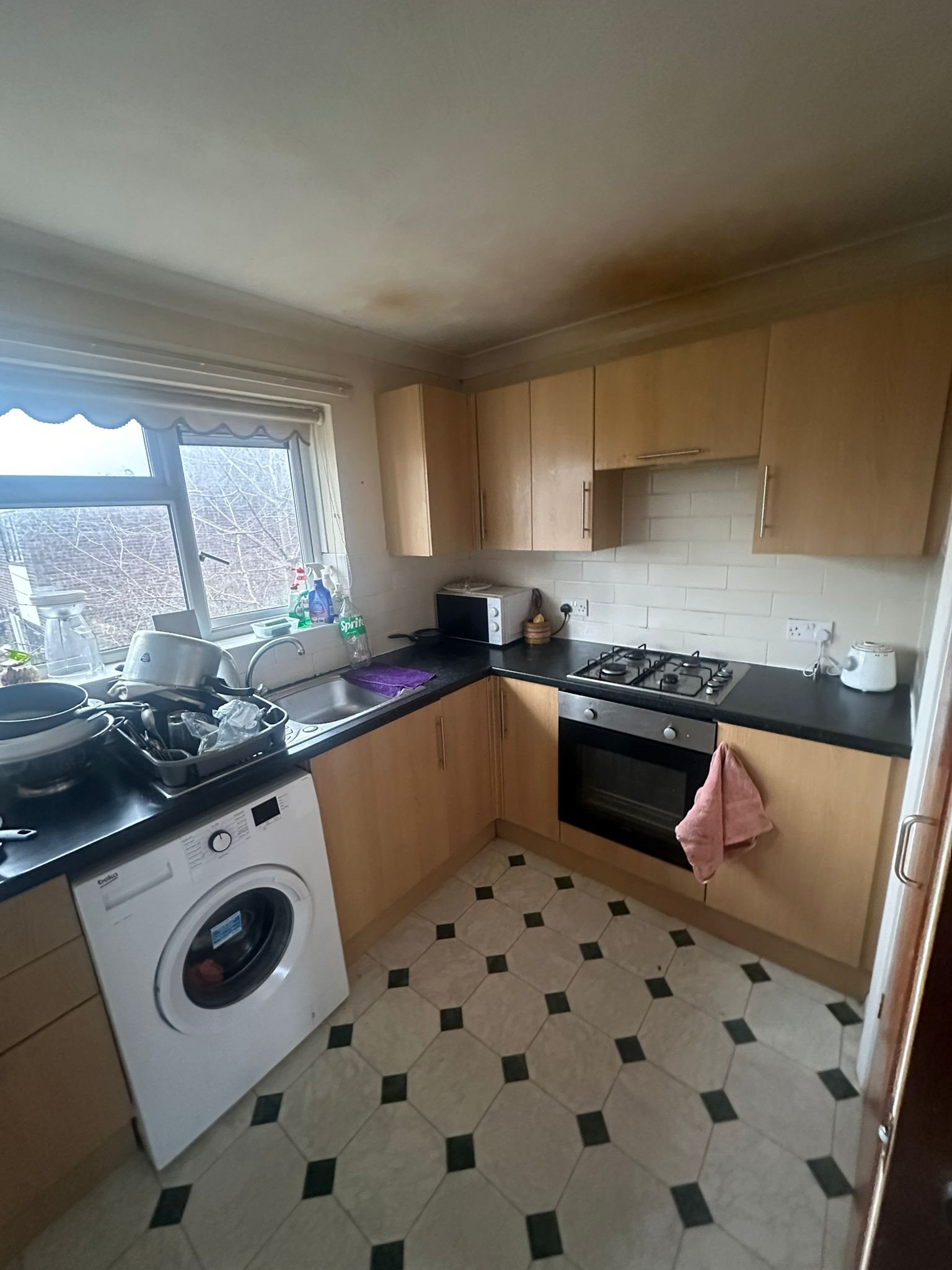 2 bed maisonette to rent in Hamlet Drive  - Property Image 1