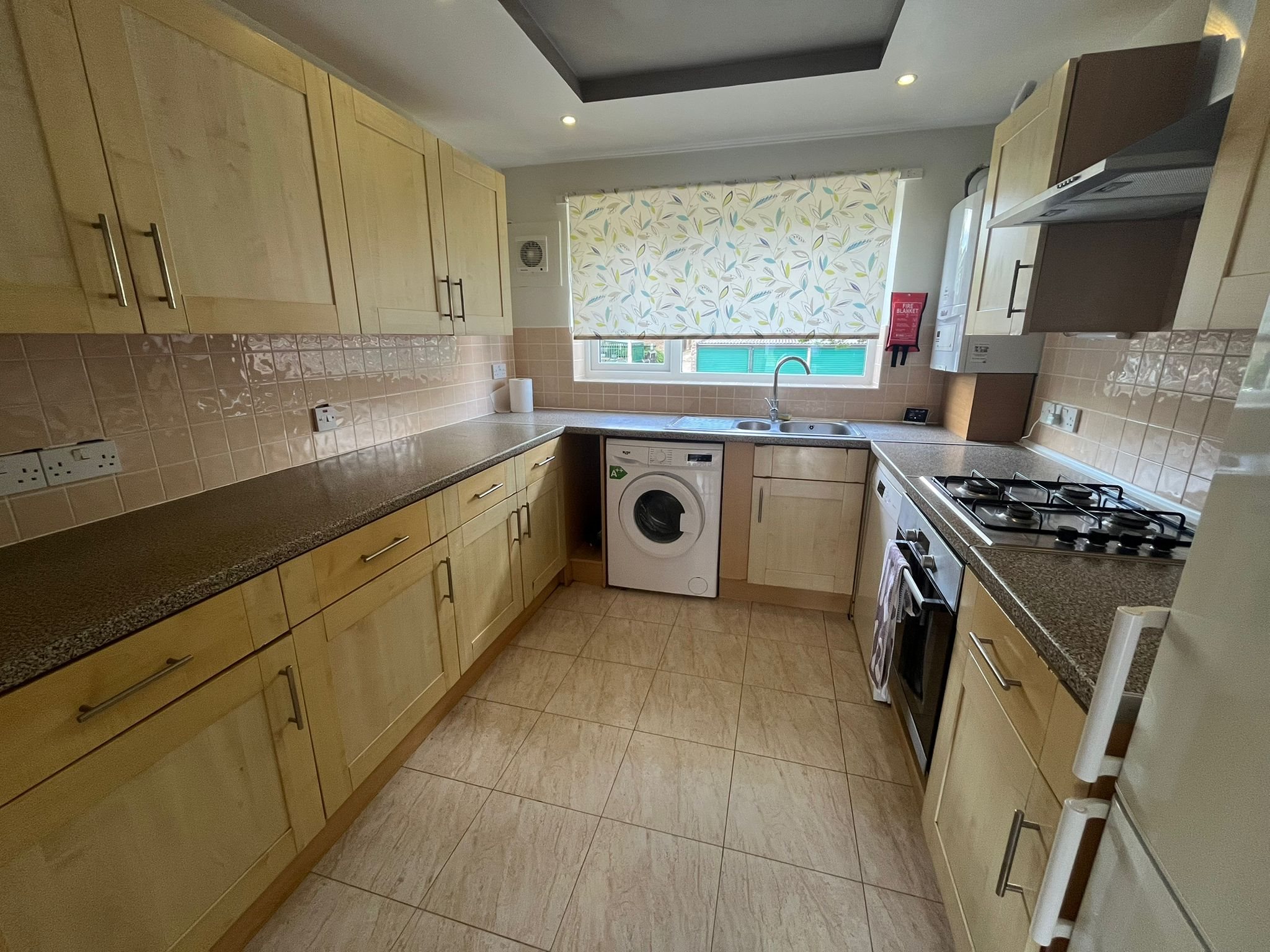 2 bed apartment to rent in Scarfe Way  - Property Image 5