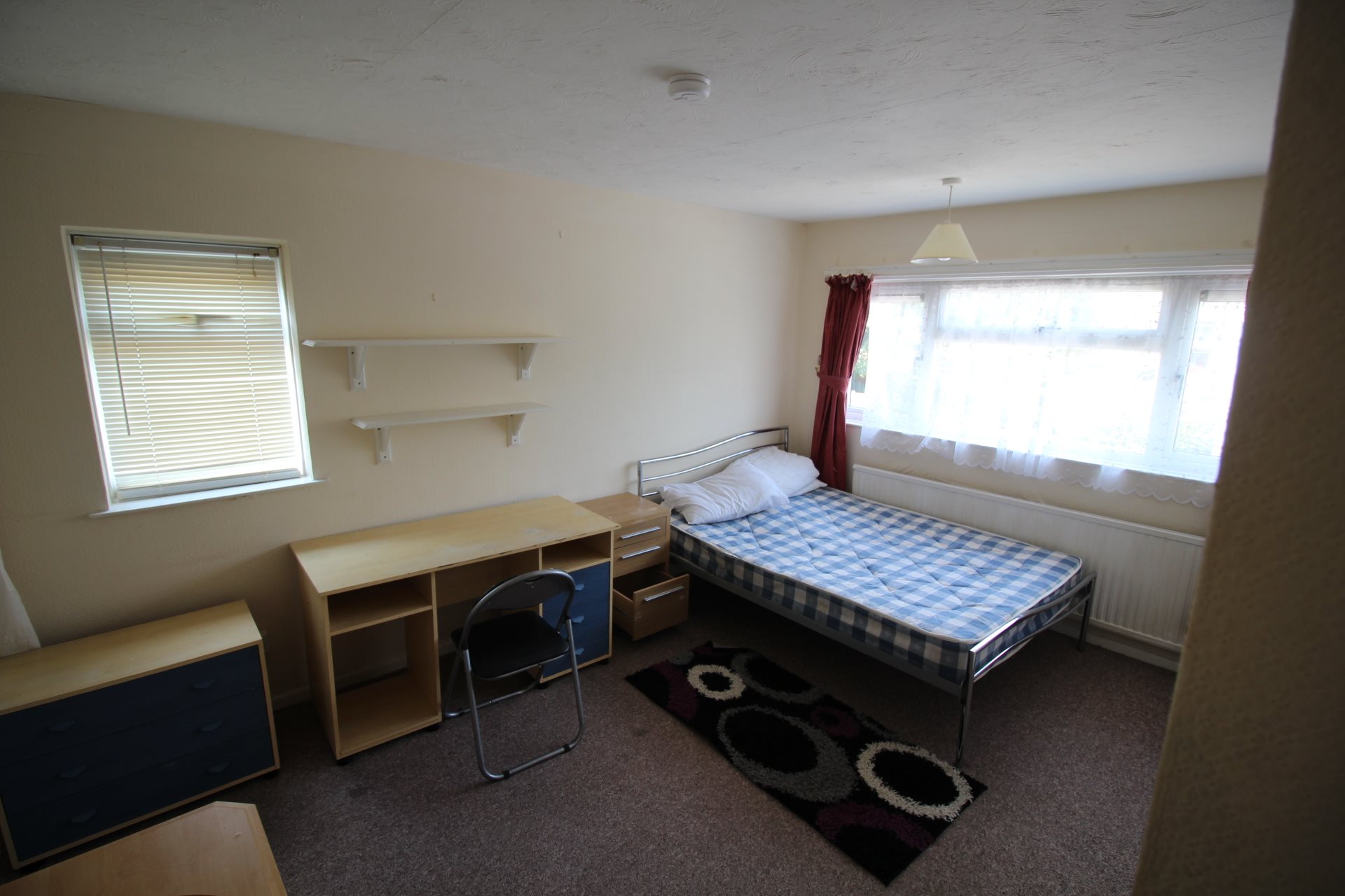 1 bed house / flat share to rent in Conifer Close, Colchester  - Property Image 5