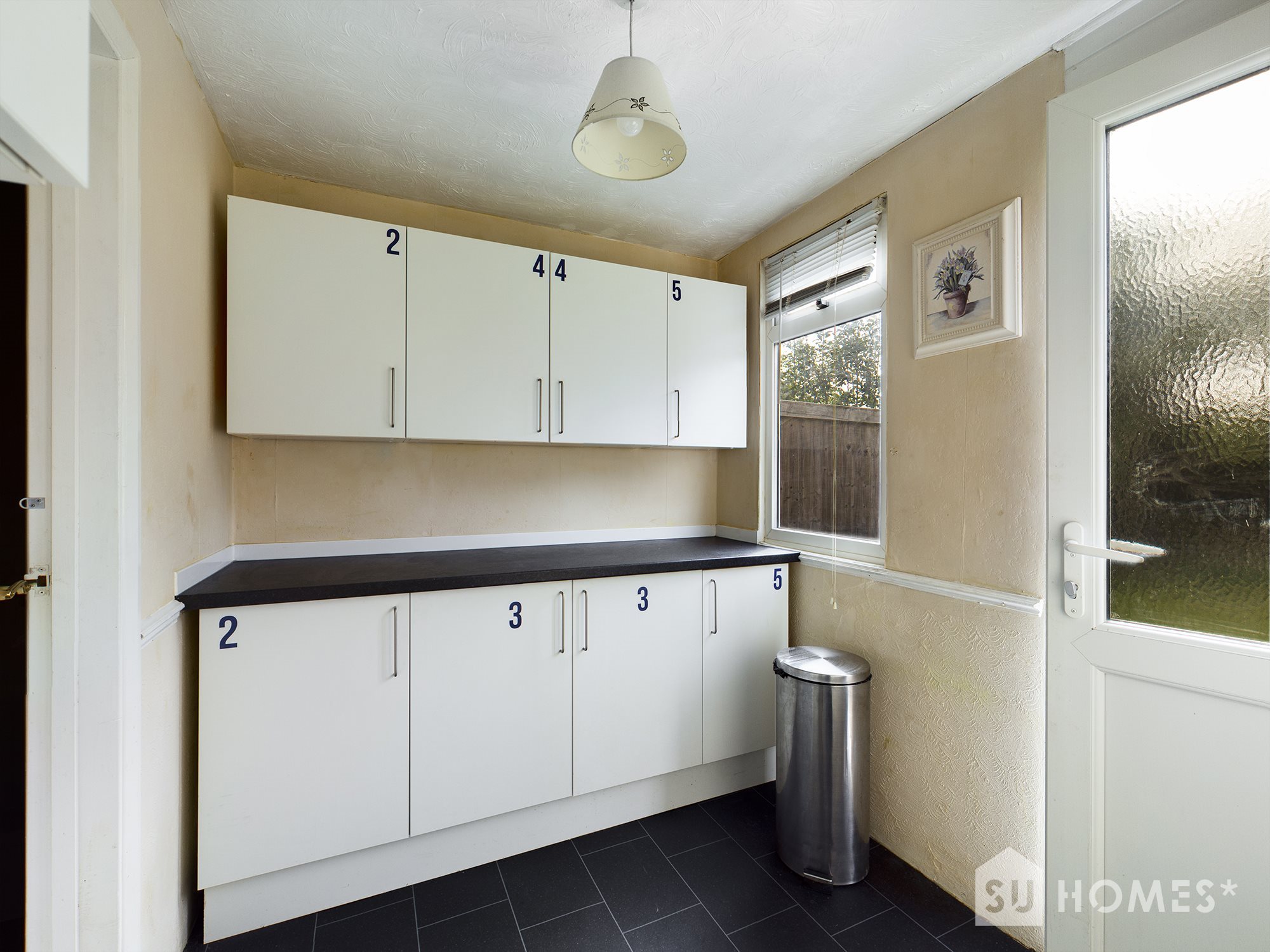 1 bed house / flat share to rent in Conifer Close, Colchester  - Property Image 5