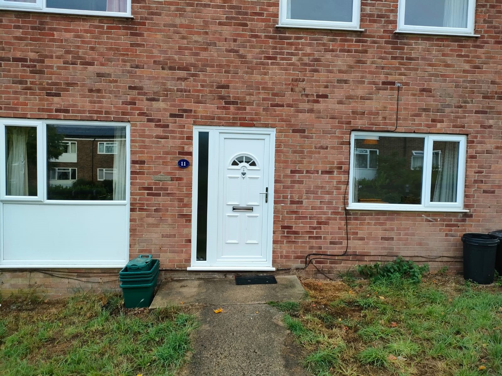 6 bed house to rent in Thorpe Walk, Colchester 0