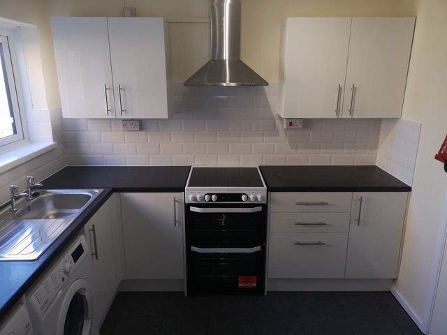3 bed flat to rent in Mimosa Court, Colchester 3