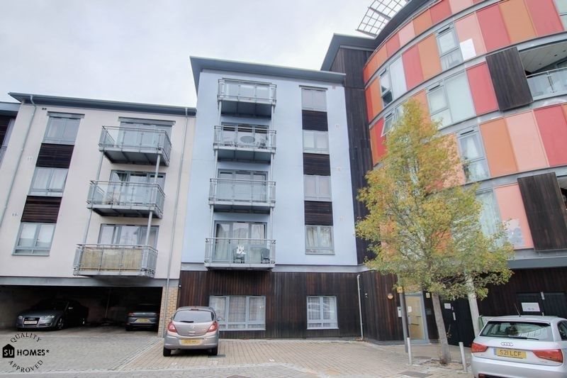 2 bed flat to rent in Quayside Drive, Colchester  - Property Image 1