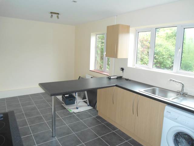 4 bed house to rent in Hickory Avenue, Colchester 3