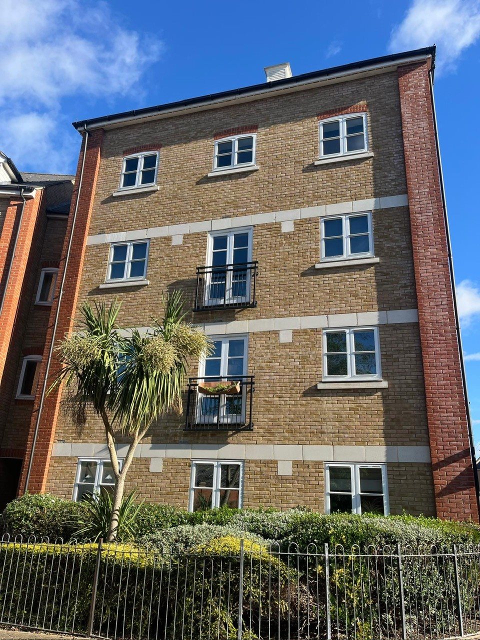 2 bed flat to rent in Albany Gardens, Colchester, CO2