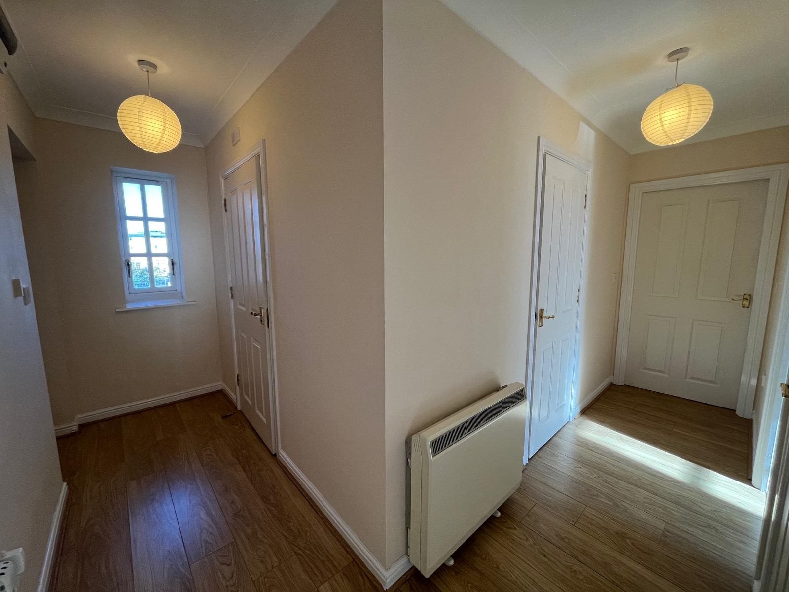 2 bed flat to rent in Albany Gardens, Colchester, CO2  - Property Image 5