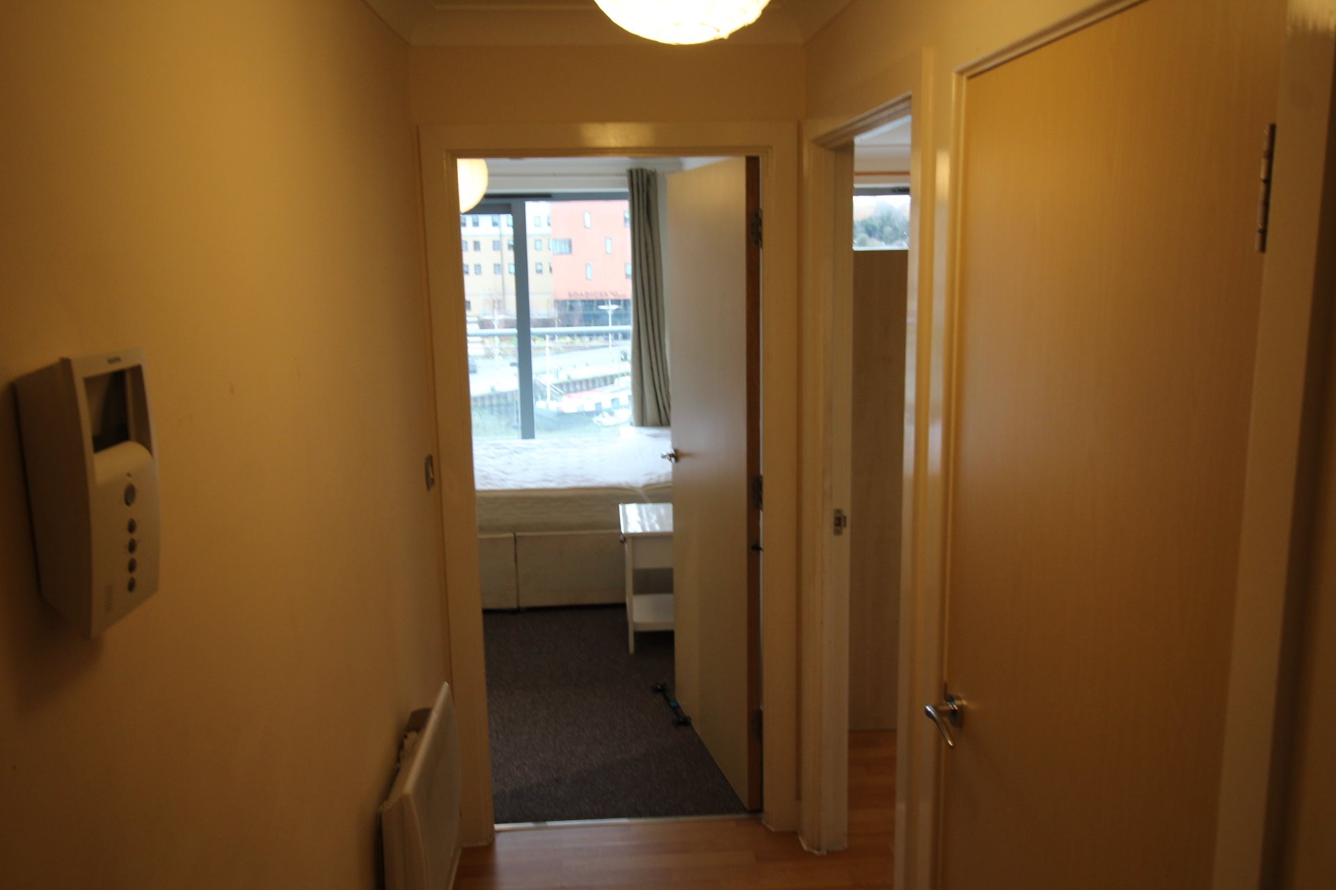 1 bed flat to rent in Quayside Drive, Colchester  - Property Image 2