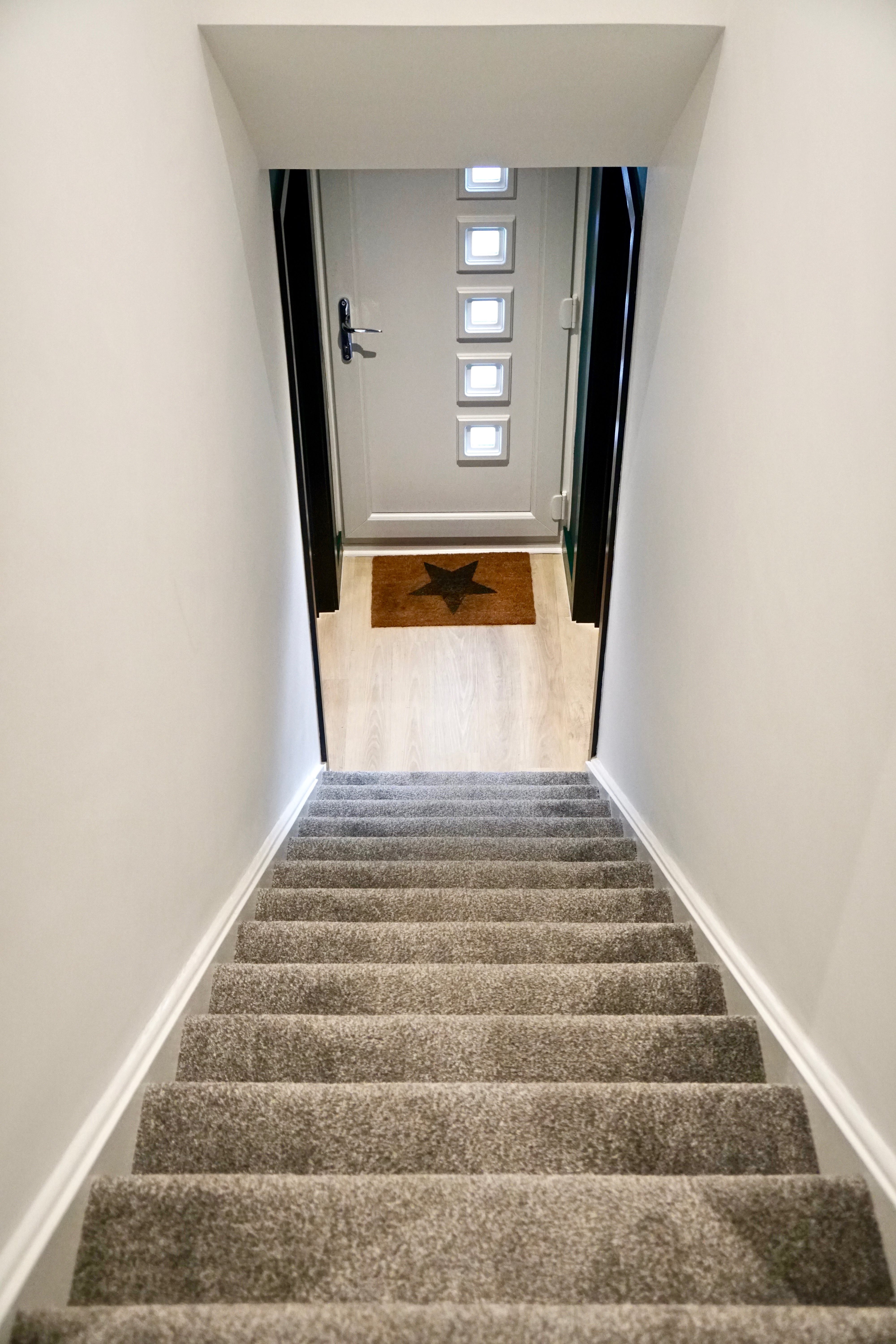 6 bed house to rent in Ariel Close  - Property Image 37