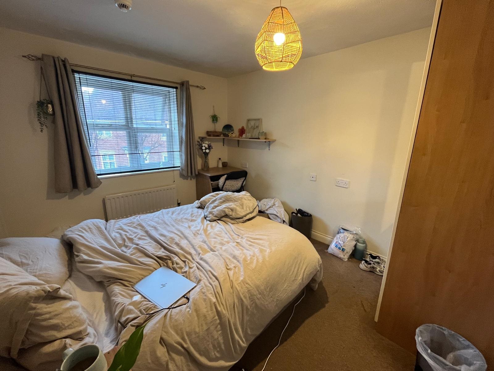 1 bed house / flat share to rent in Hatcher Crescent  - Property Image 2