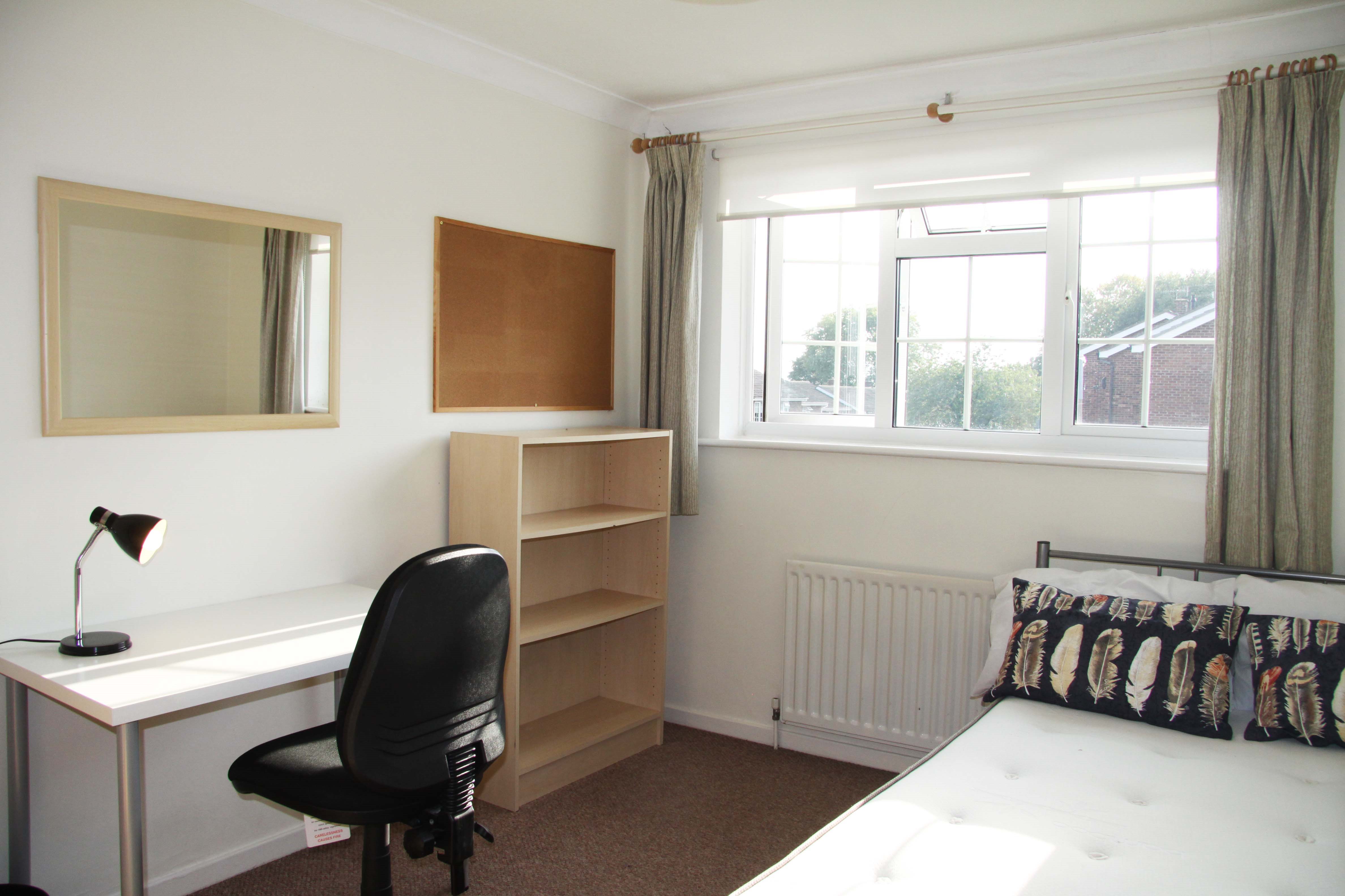 3 bed house to rent in Magnolia Drive, , CO4 6